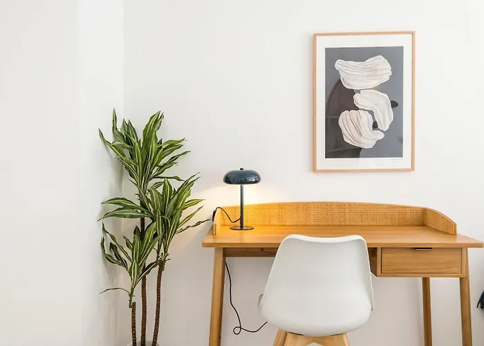 Guestready - Blue Straw In The Heart Of *